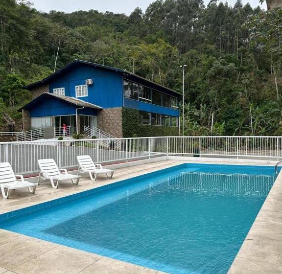 פנסיון Vila Dos Pássaros, Quarto 02