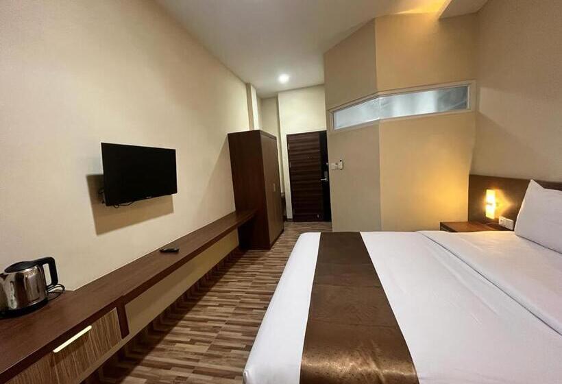 T Hotel Kualanamu