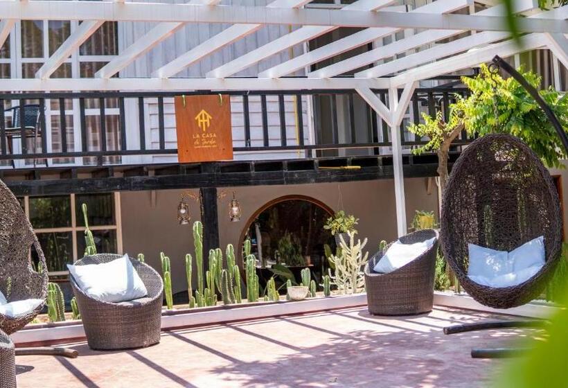 هاستل La Casa De Jardin