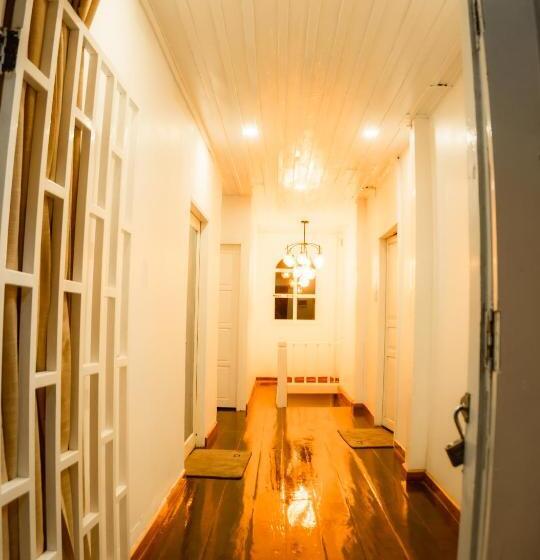 هاستل La Casa De Jardin