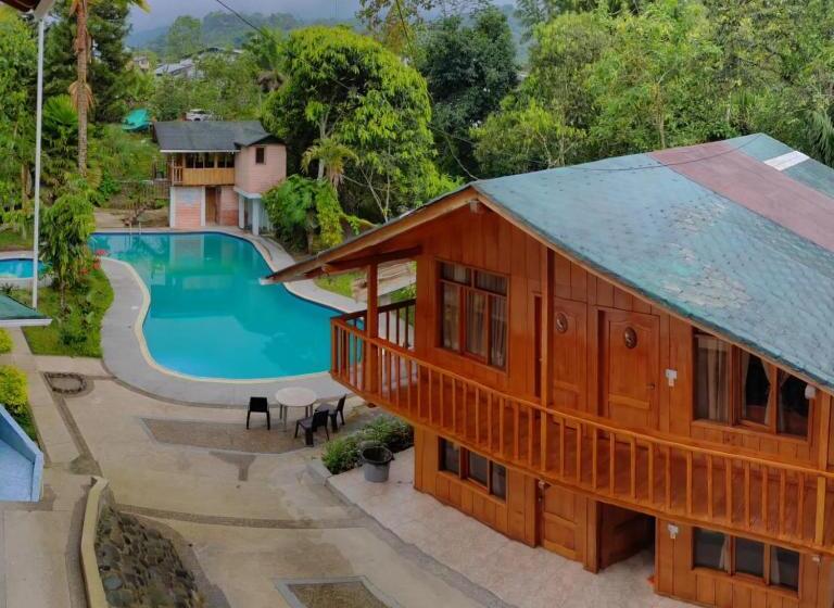 هتل Las Tangaras De Mindo