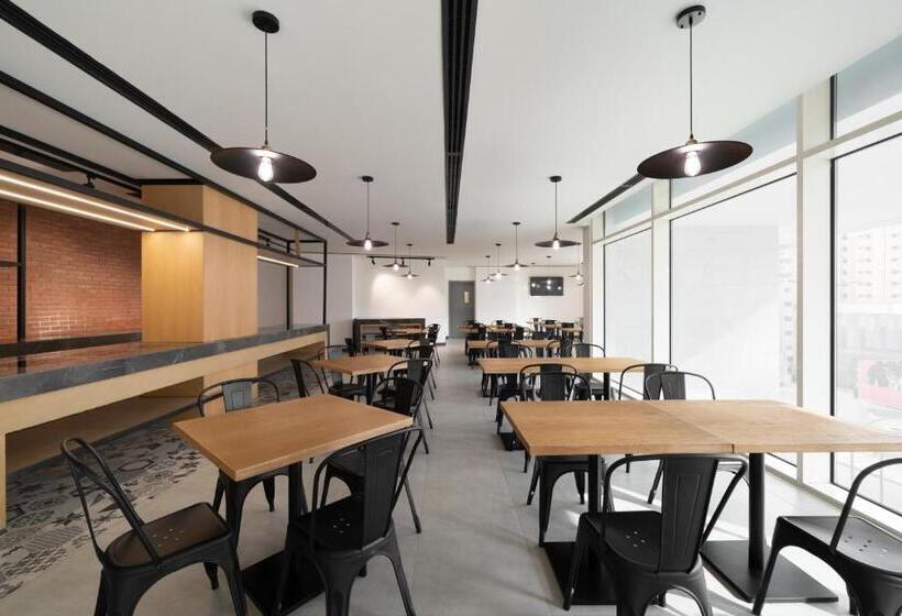 هتل Park Inn By Radisson Makkah Thakher Alsharqi