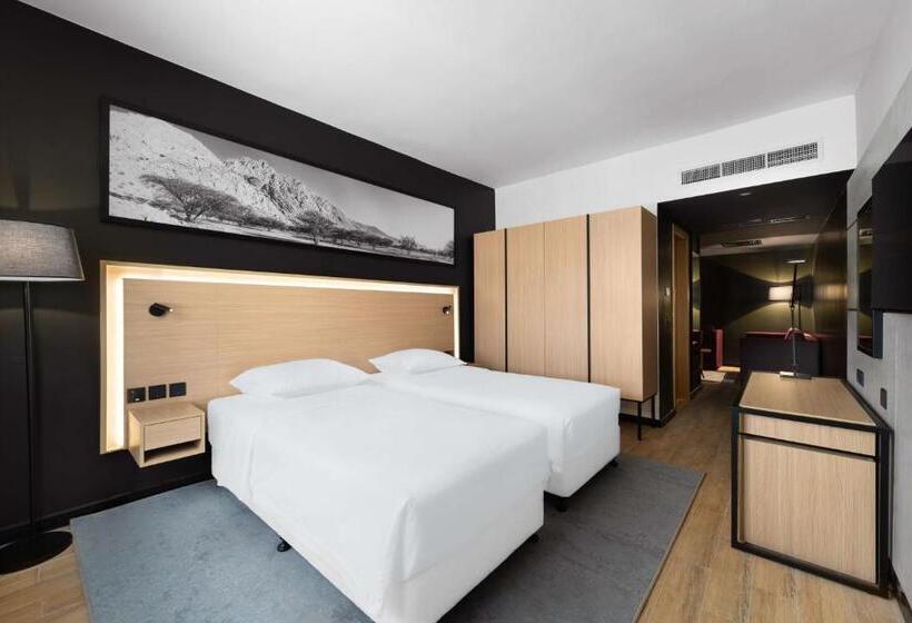 هتل Park Inn By Radisson Makkah Thakher Alsharqi