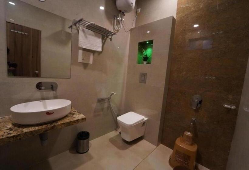ホテル Saffron Inn, Bhiwara