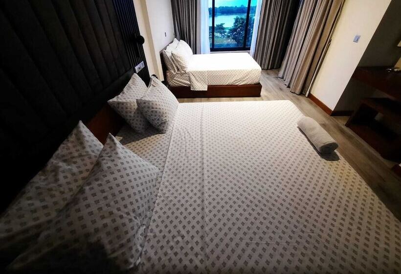 בית מלון כפרי Thimbiri Wewa Resort Wilpattu