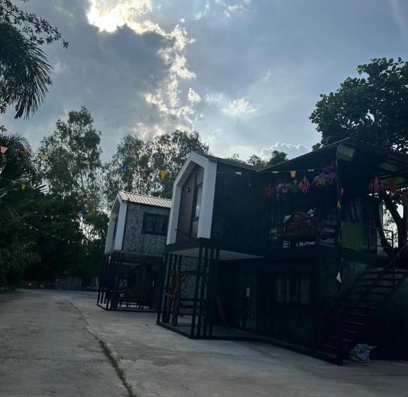 پانسیون โรงแรมราชิการีสอร์ท