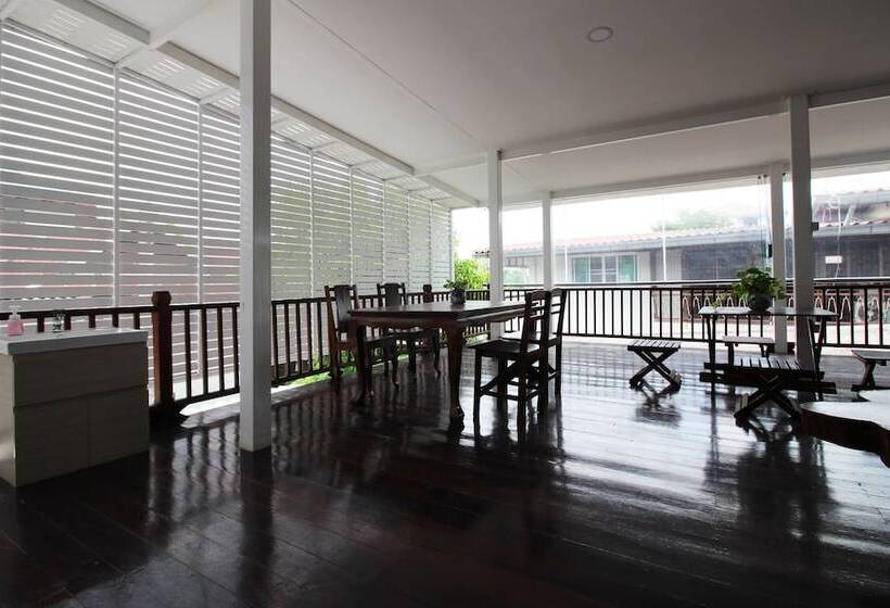 膳宿费 Room In Guest Room   Baan Khunphiphit Homestay No2322