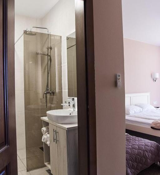 ユースホステル вілла край неба