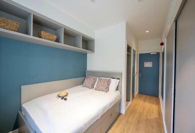 فندق صغير University Of Galway Rooms