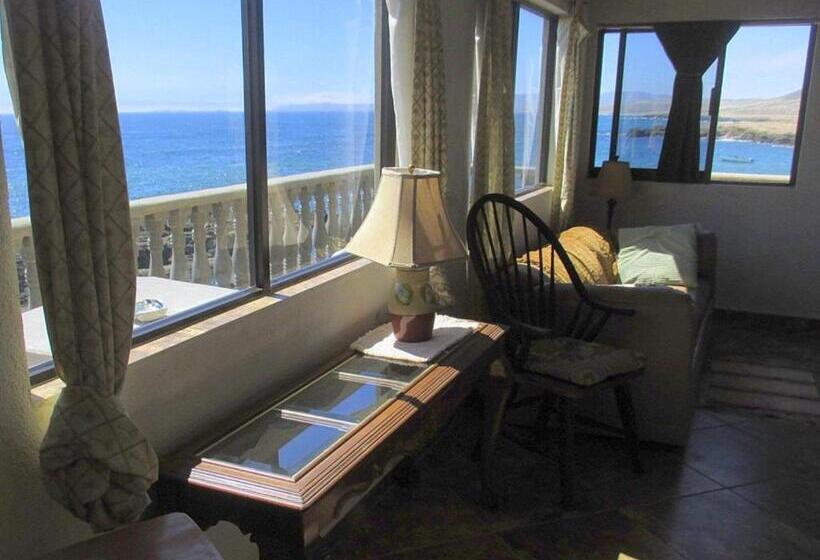 فندق صغير La Bufadora Inn