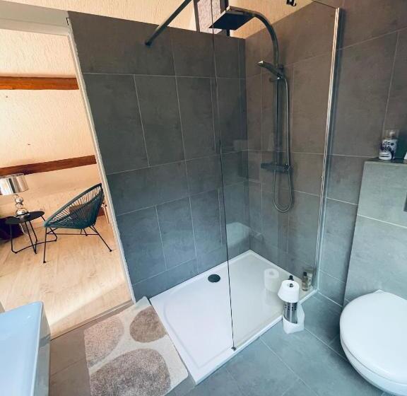 住宿加早餐  Studio Au Bord De La Forêt De Perseigne