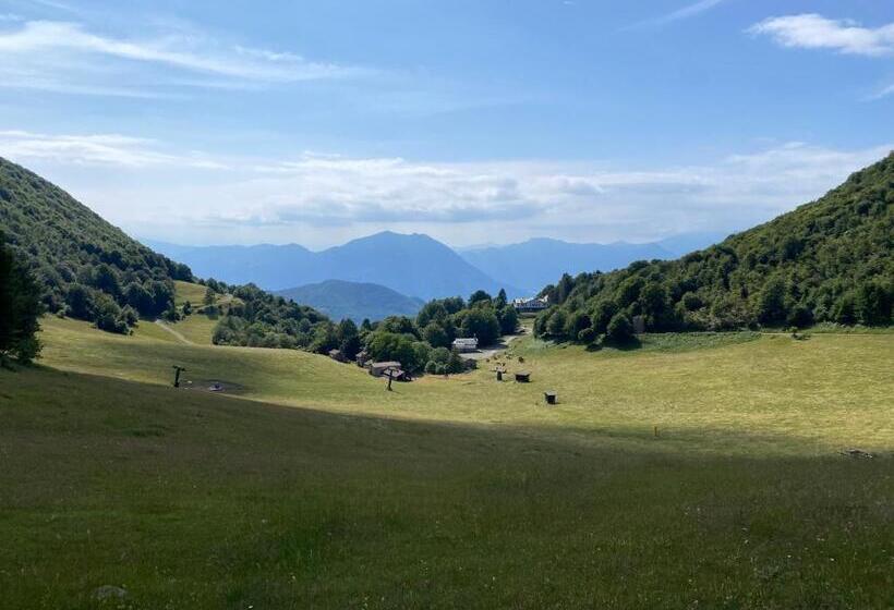 ホテル Albergo Rifugio Cainallo