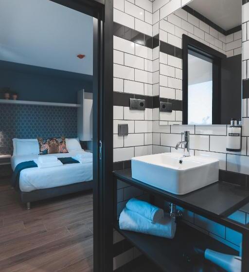 هتل Alma Candida 22