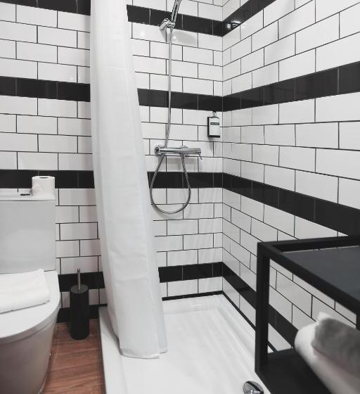 هتل Alma Candida 23