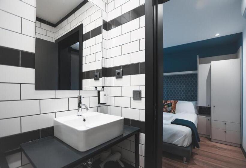 هتل Alma Candida 23