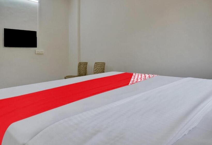 فندق Oyo Flagship Shri Sai Lodging