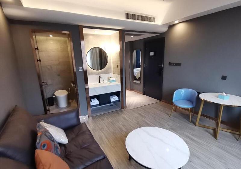 فندق Thank Inn Plus Hanzhong High Speed Railway Station