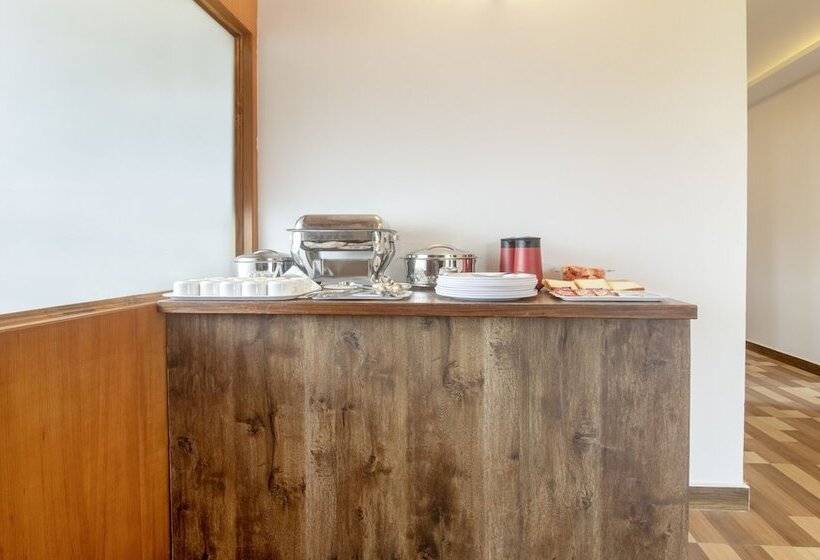 هتل Treebo Elite Plaza, 700 Mtrs From Madikeri Fort