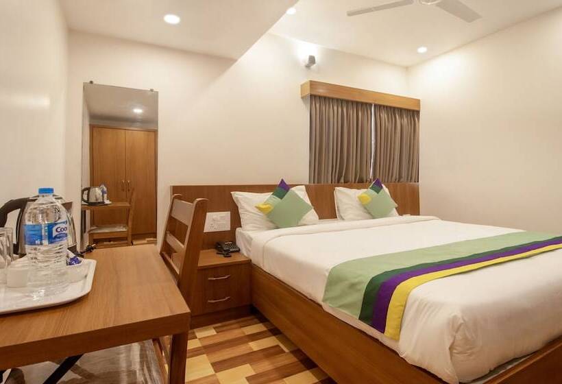 هتل Treebo Elite Plaza, 700 Mtrs From Madikeri Fort