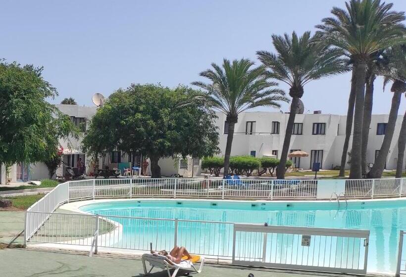 پانسیون Alojamientos Playa Centro Corralejo 20=44a00