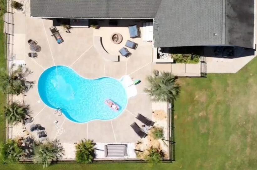 펜션 Quiet Cozy Griffin Guesthouse With Pool & Firepit