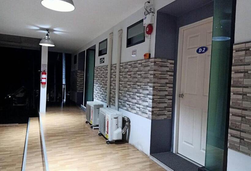 Resort เกาะช้างรักดี รีสอร์ท