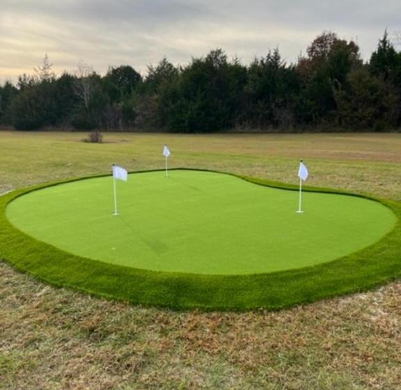 ベッドアンドブレックファースト Soulbeatz Country Mini Mansion W/ Pool & Putting Green