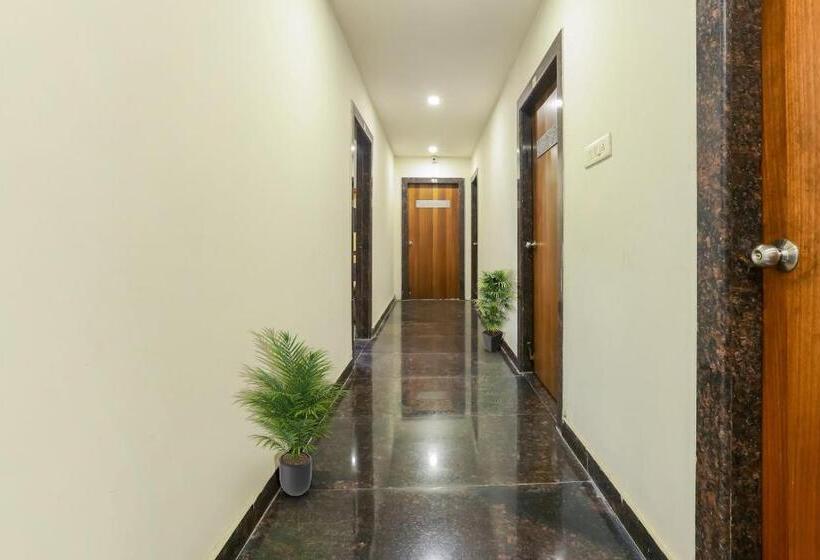 فندق Oyo Flagship 81135 Sri Mahadeva Grand Ac Residency