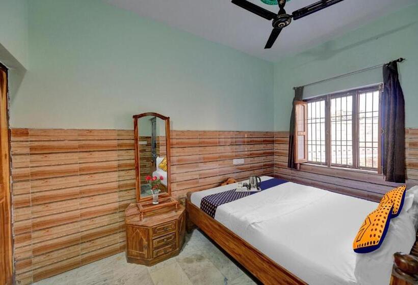 בית מלון כפרי Spot On Gate Way Guest House