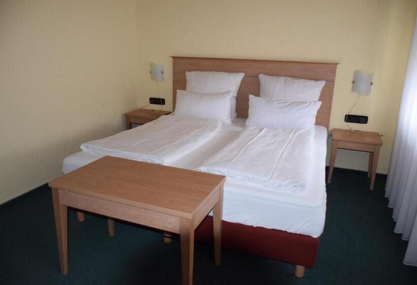 ホテル St. Paulushof