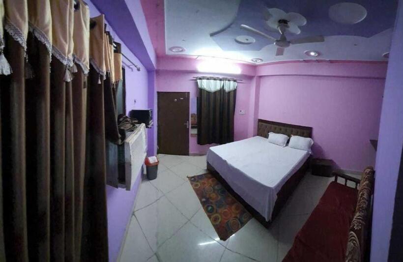 Oyo Hotel Pranav