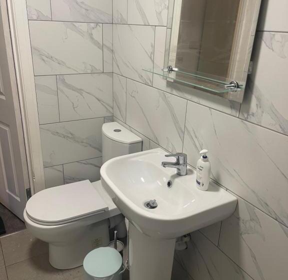 بنسيون Apple Barn Guest House