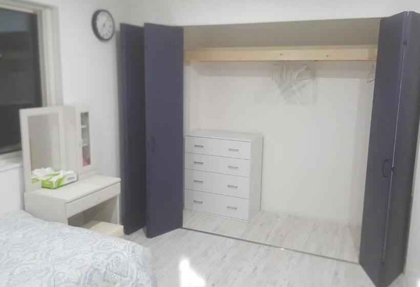 פנסיון Cloud9   Vacation Stay 45821v