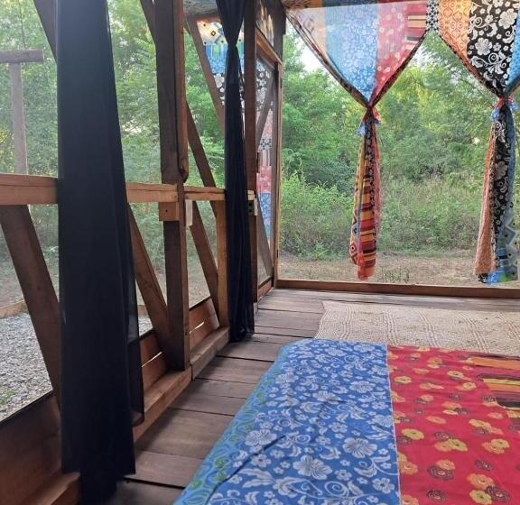 פנסיון Planta Glamp Farm