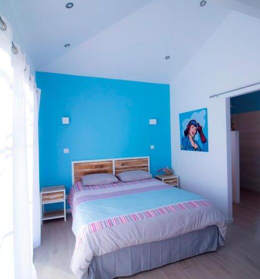 تختخواب و صبحانه Chambres D Hotes Du Mas De La Corniche