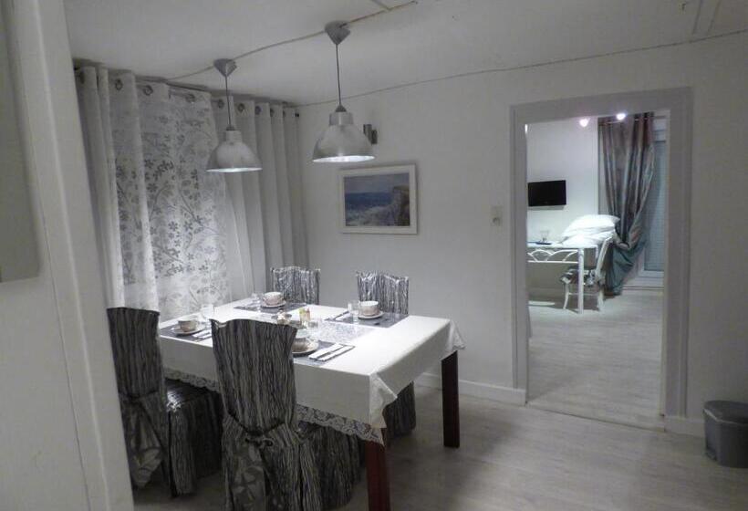 민박 Suite Eugenie Piscine Maison Blanche Tulle