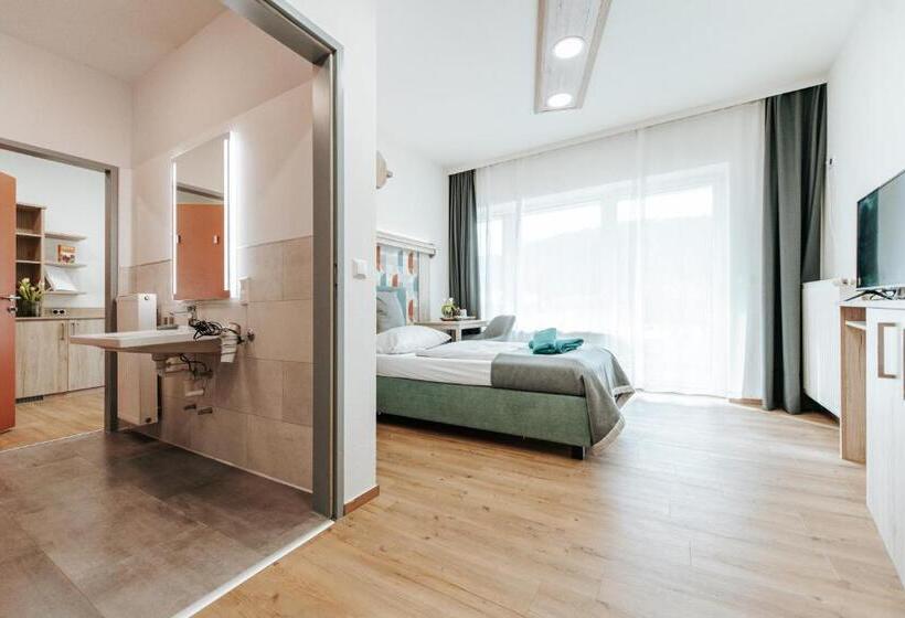 בית מלון כפרי Adelwöhrer   Am Hof