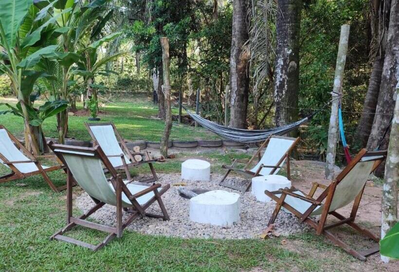 ホテル Hostel Glamping Mistiko Safari   Carmen De Apicala