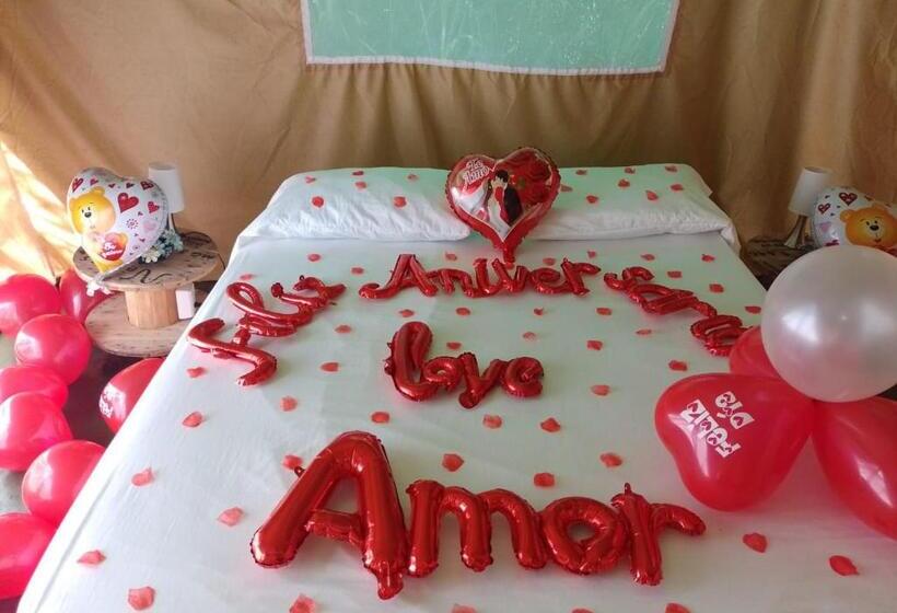 ホテル Hostel Glamping Mistiko Safari   Carmen De Apicala