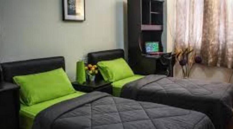 فندق Worker S Apartman Munkásszálló