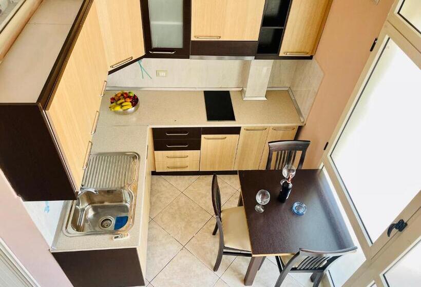 Lungomare Studio Apartment