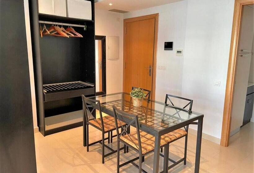 پانسیون Room In Lodge   Beautiful And Cozy Loft In The Center, Maryha Loft