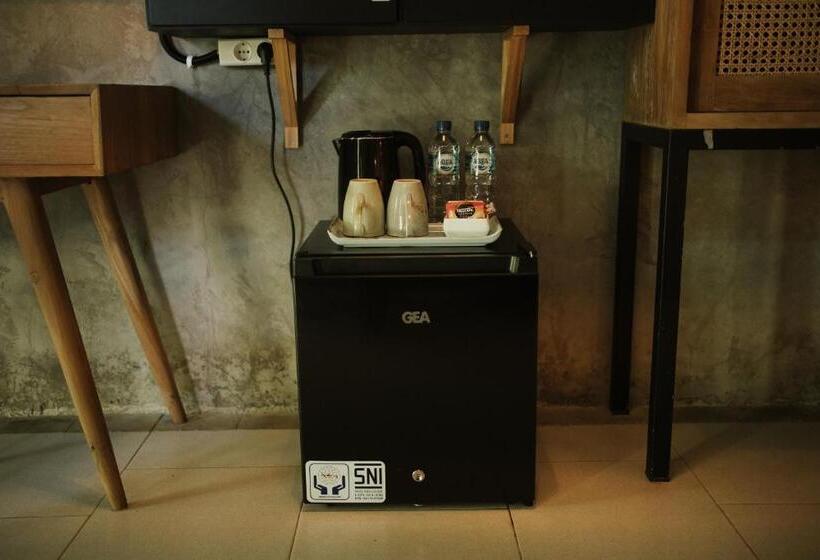 펜션 West Room At Semadi Living