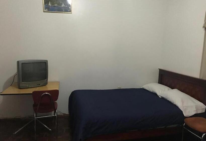 هاستل Hostal Luz Wilson