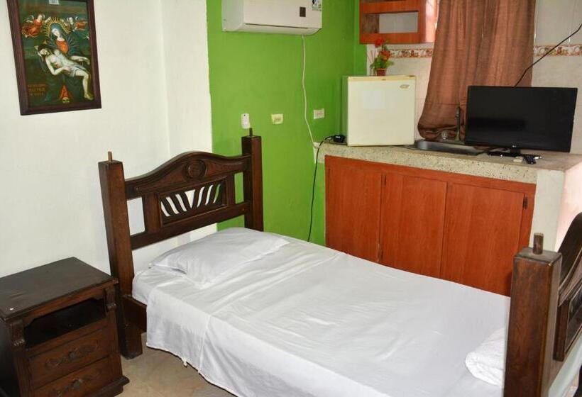 هاستل Posada Valerie