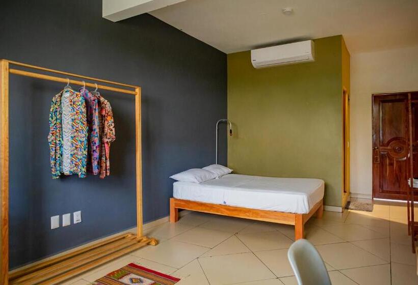 هاستل Puerto Dreams H