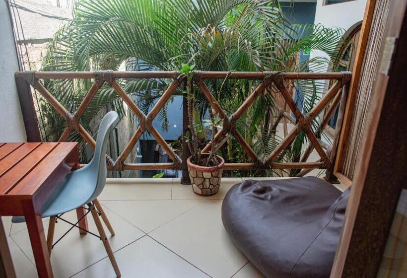 هاستل Puerto Dreams H