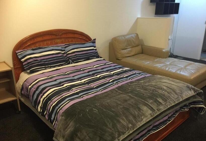 צימר K&r Orewa Homestay