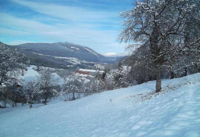 مبيت وإفطار La Buissonnière