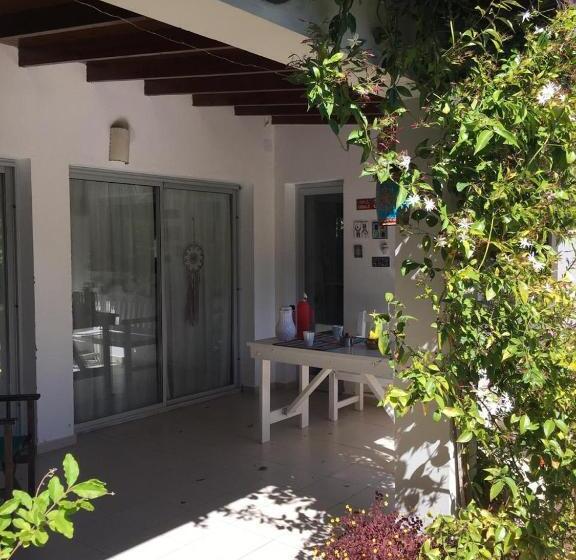 Bed and Breakfast Titanes Pinamar